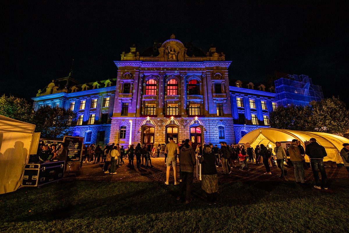 私のラジオ：ベルン大学での研究の夜